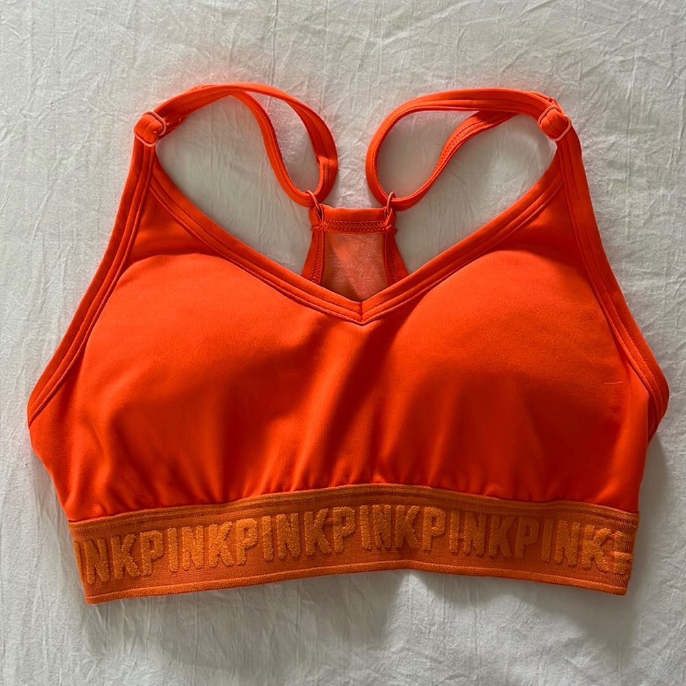 ⭐PINK Victoria’s Secret Ultimate Sports Bra